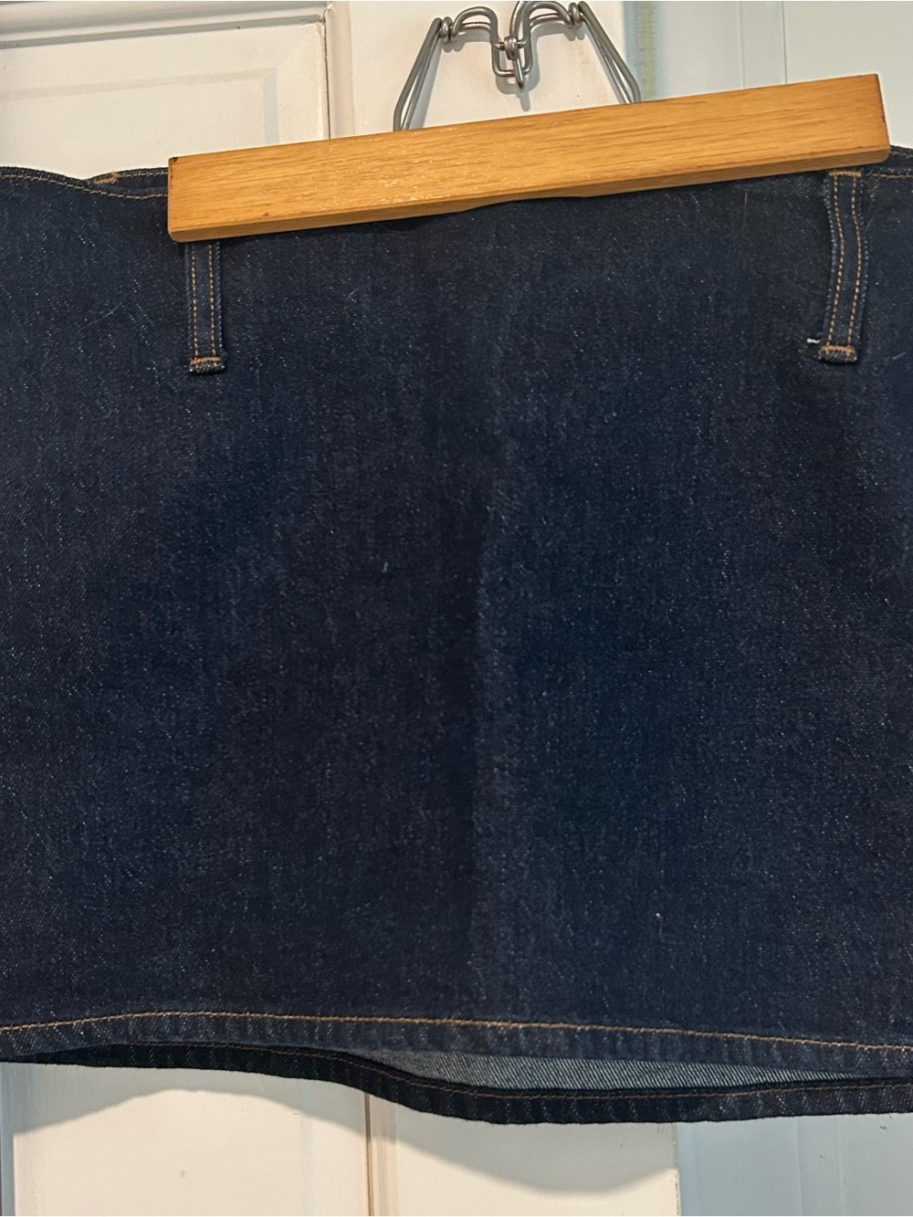 Abercrombie & Fitch Navy Mid Rise Denim Skirt